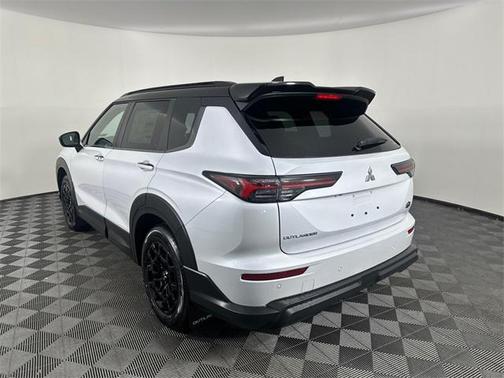 2025 Mitsubishi Outlander TRAIL EDITION 2.5 S-AWC