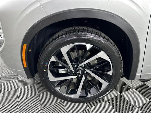 2025 Mitsubishi Outlander PHEV SEL