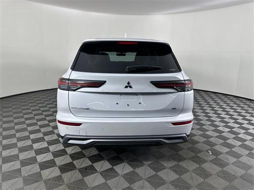 2026 Mitsubishi Outlander SE 1.5T S-AWC