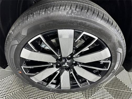 2025 Mitsubishi Outlander SE 2.5 S-AWC