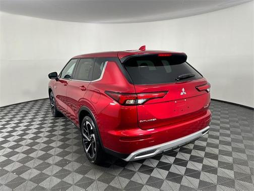 2025 Mitsubishi Outlander PHEV SE S-AWC