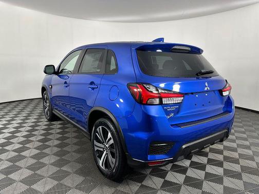 Octane Blue Metallic 2026 Mitsubishi Outlander Sport 2.0 ES