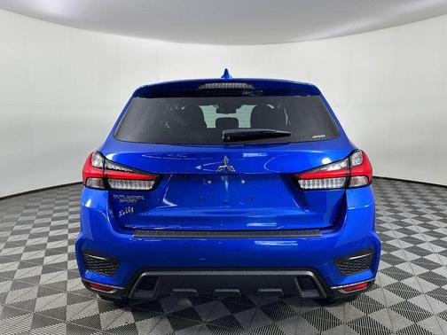 Octane Blue Metallic 2026 Mitsubishi Outlander Sport 2.0 ES