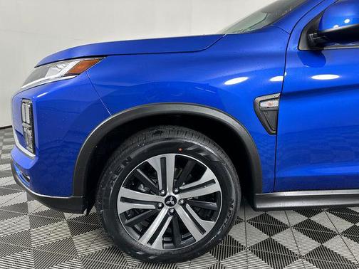Octane Blue Metallic 2026 Mitsubishi Outlander Sport 2.0 ES