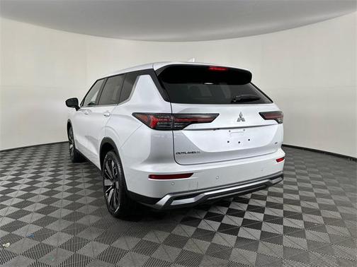 2025 Mitsubishi Outlander SE 2.5 S-AWC