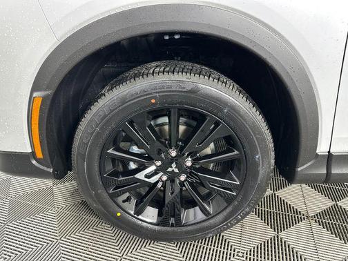 2026 Mitsubishi Eclipse Cross LE