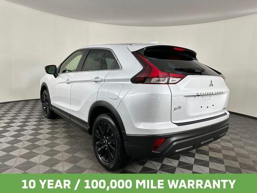 White Diamond 2026 Mitsubishi Eclipse Cross LE