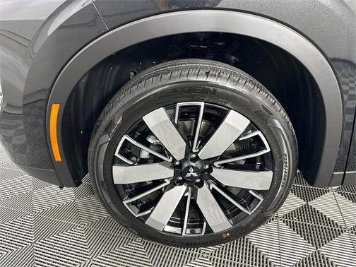 2025 Mitsubishi Outlander SE 2.5 S-AWC