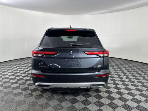 2025 Mitsubishi Outlander PHEV SEL