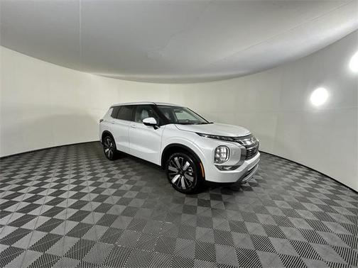 2026 Mitsubishi Outlander SE 1.5T S-AWC