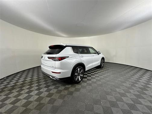 2026 Mitsubishi Outlander SE 1.5T S-AWC