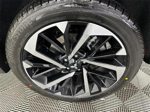 2025 Mitsubishi Outlander PHEV SE S-AWC