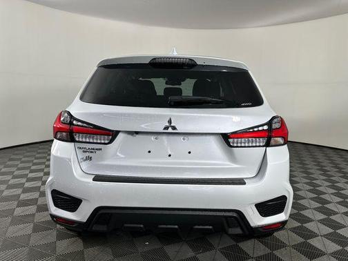 White Diamond 2026 Mitsubishi Outlander Sport 2.0 ES