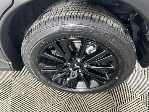 2026 Mitsubishi Eclipse Cross LE