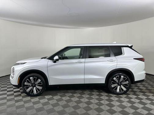 2026 Mitsubishi Outlander SE 1.5T S-AWC