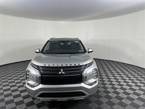 2025 Mitsubishi Outlander PHEV SEL