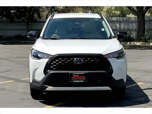 2025 Toyota Corolla Cross LE