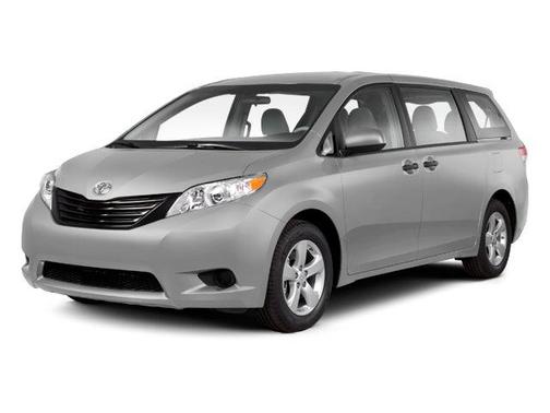 2013 Toyota Sienna XLE