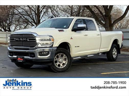 2022 RAM 3500 Laramie Crew Cab 4x4 8' Box