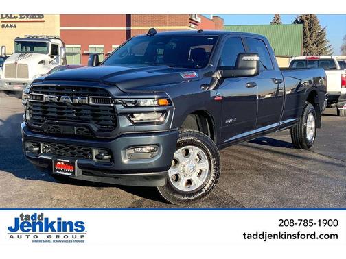 2026 RAM 3500 Big Horn Crew Cab 4x4 8' Box