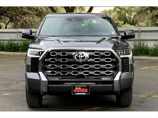 2024 Toyota Tundra Hybrid Platinum