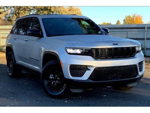 2024 Jeep Grand Cherokee Altitude