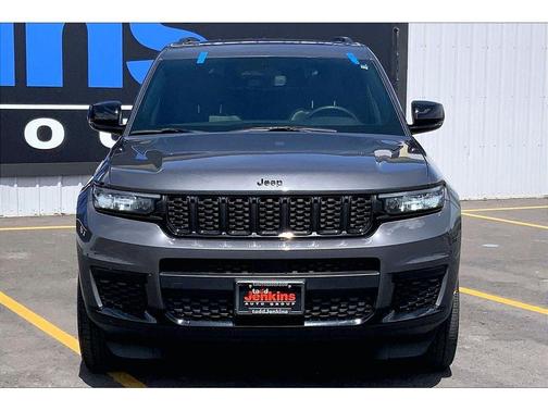 Baltic Gray Metallic Clearcoat 2024 Jeep Grand Cherokee L Altitude