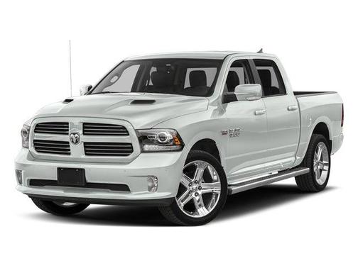 2017 RAM 1500 Night Crew Cab 4x4 5'7' Box
