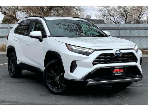 2023 Toyota RAV4 Hybrid SE