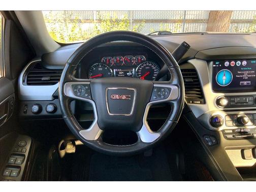 2020 GMC Yukon SLT