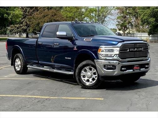 2022 RAM 3500 Laramie Crew Cab 4x4 8' Box