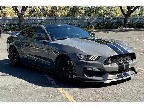 2018 Ford Shelby GT350 Base