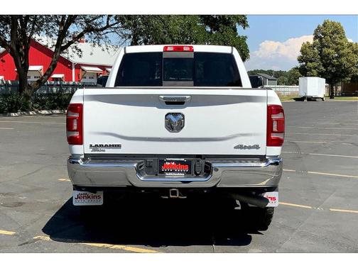 2021 RAM 3500 Laramie Crew Cab 4x4 6'4' Box