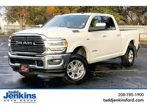 2020 RAM 2500 Laramie Crew Cab 4X4 6'4' Box