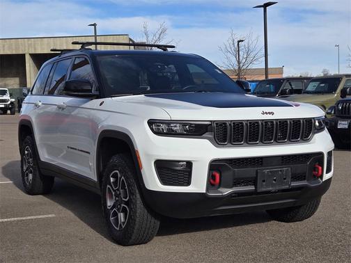 2022 Jeep Grand Cherokee Trailhawk
