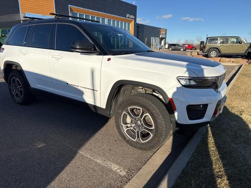 2022 Jeep Grand Cherokee Trailhawk