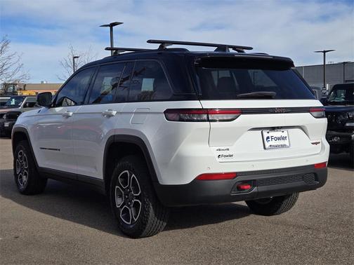 2022 Jeep Grand Cherokee Trailhawk