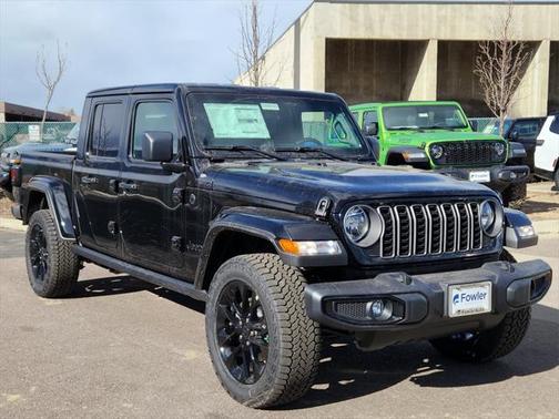 2025 Jeep Gladiator Nighthawk