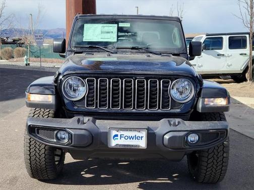 2025 Jeep Gladiator Nighthawk
