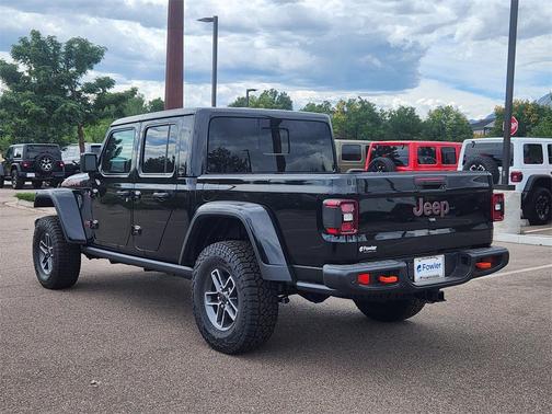 2025 Jeep Gladiator Mojave X