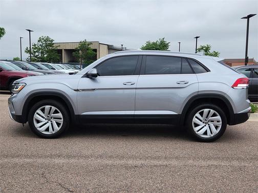 2022 Volkswagen Atlas Cross Sport 3.6L V6 SE w/Technology