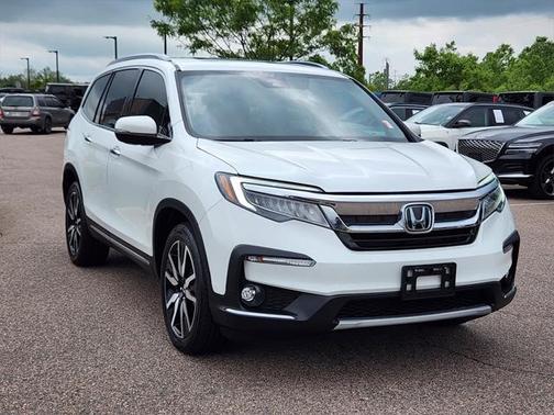 2021 Honda Pilot Touring 8-Passenger