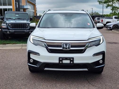 2021 Honda Pilot Touring 8-Passenger