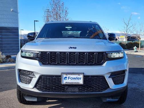 2025 Jeep Grand Cherokee Altitude