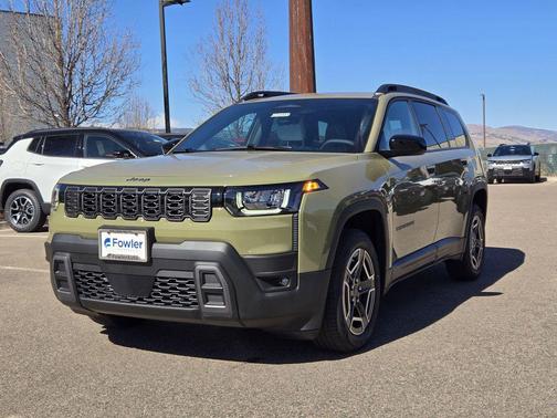 2026 Jeep Cherokee Laredo 4x4