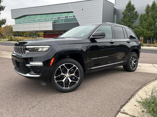 2023 Jeep Grand Cherokee 4xe Summit Reserve