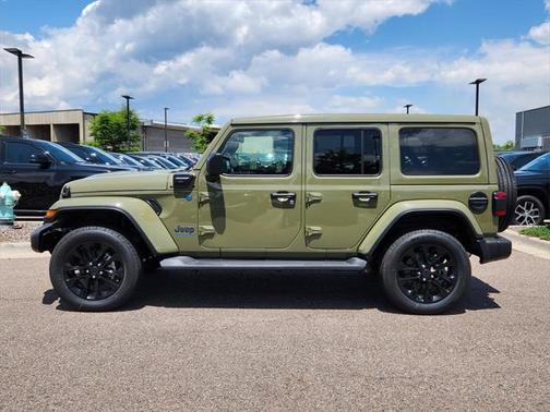 2025 Jeep Wrangler 4xe Sahara