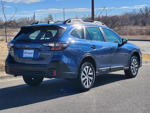 2020 Subaru Outback Base