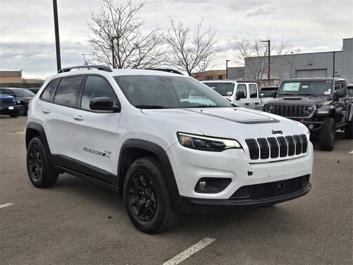 2022 Jeep Cherokee X 4x4