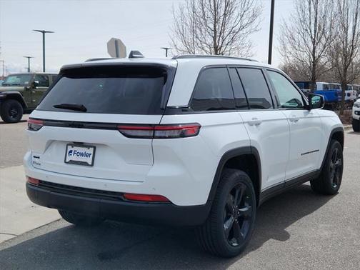 2025 Jeep Grand Cherokee Altitude